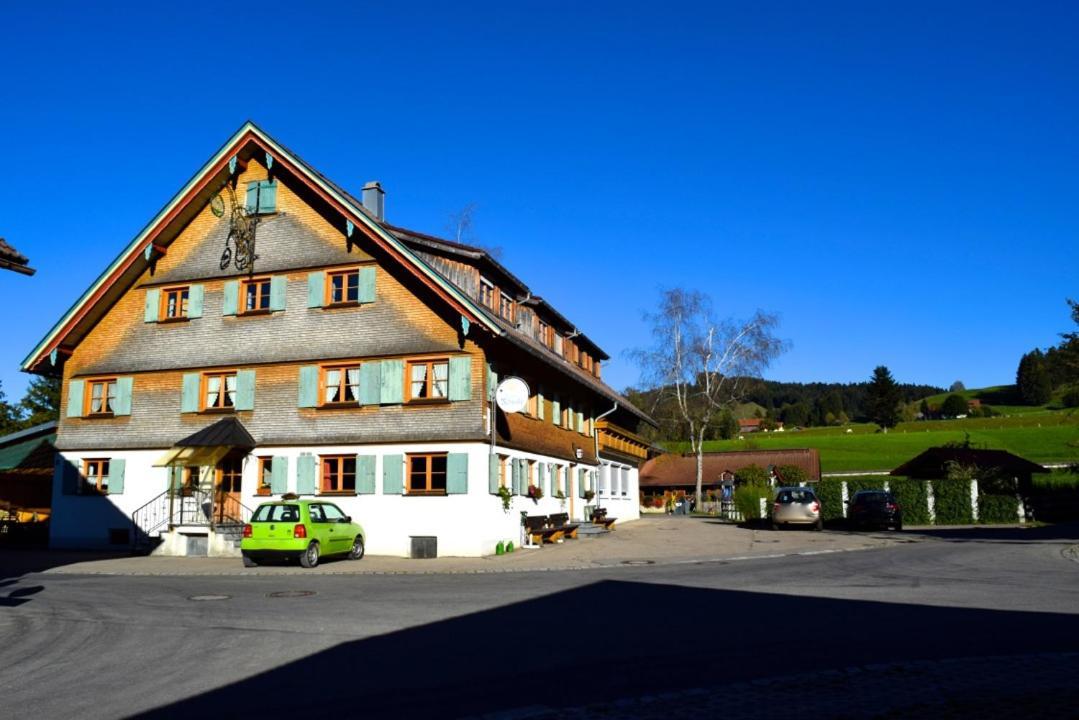 Ferienwohnungen Roessle Stiefenhofen エクステリア 写真